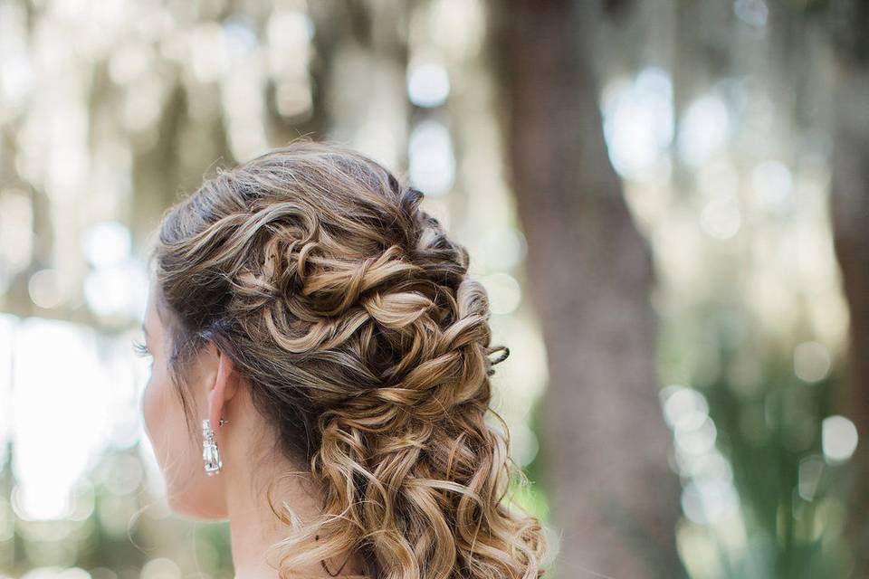 Stunning wedding hair