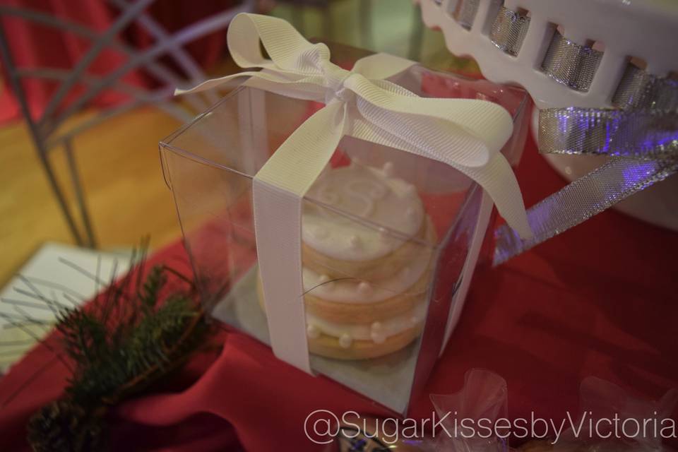 Sugar Kisses by Victoria