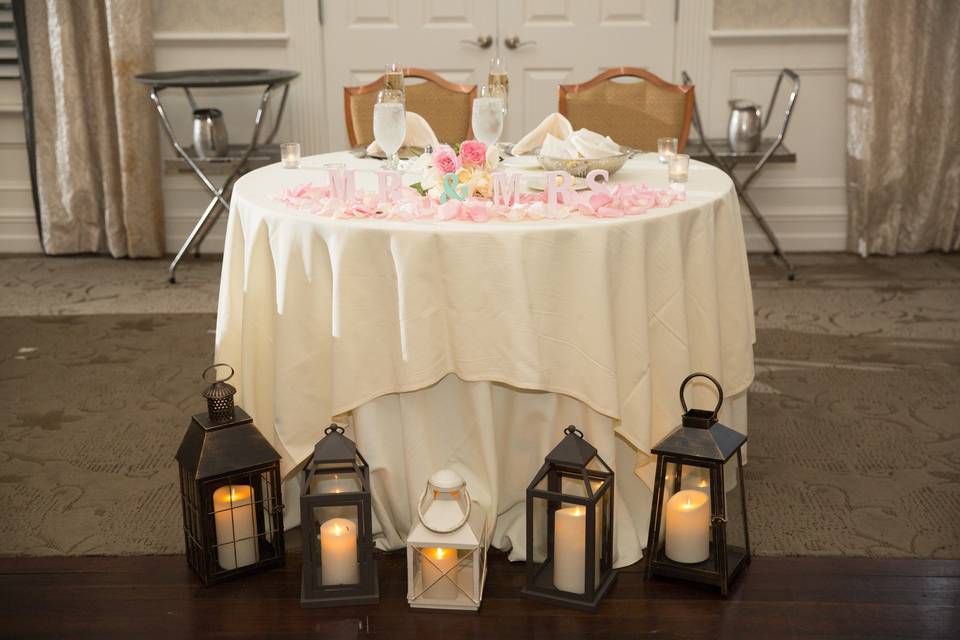 Sweethearts table