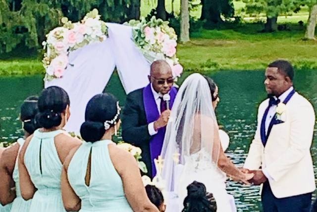 Live Well Wedding Officiant