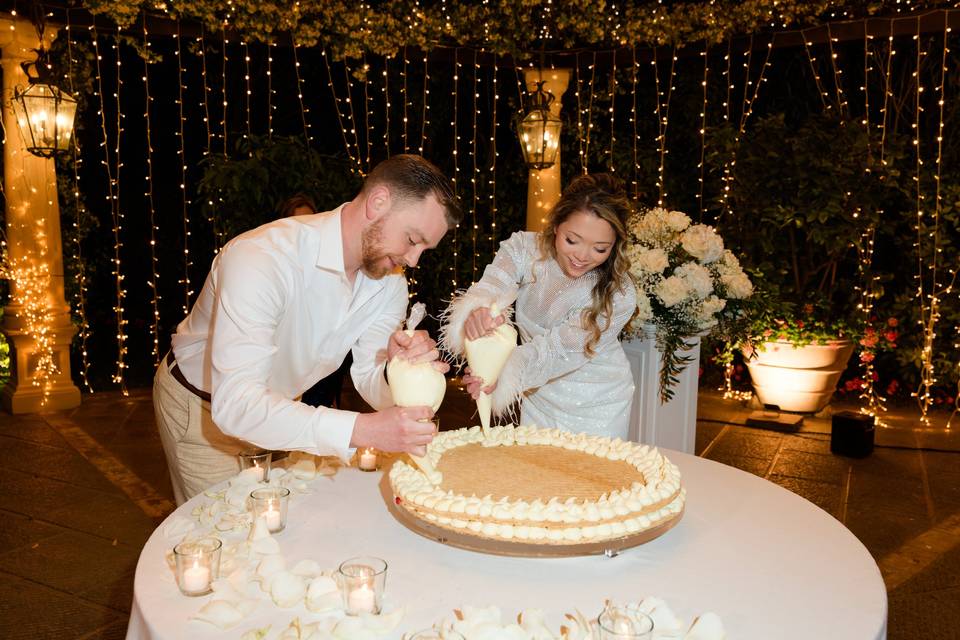 The millefoglie wedding cake