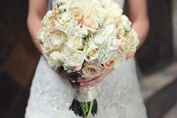 White bouquet