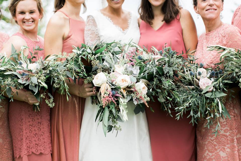 Matching bouquets