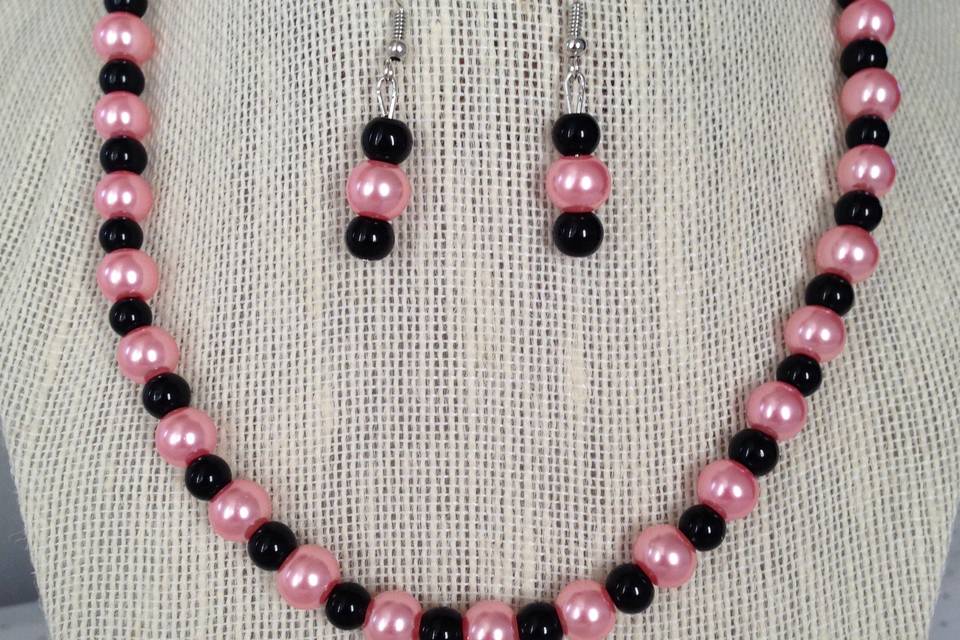 Blush Pink and Black Pearl Necklace Set