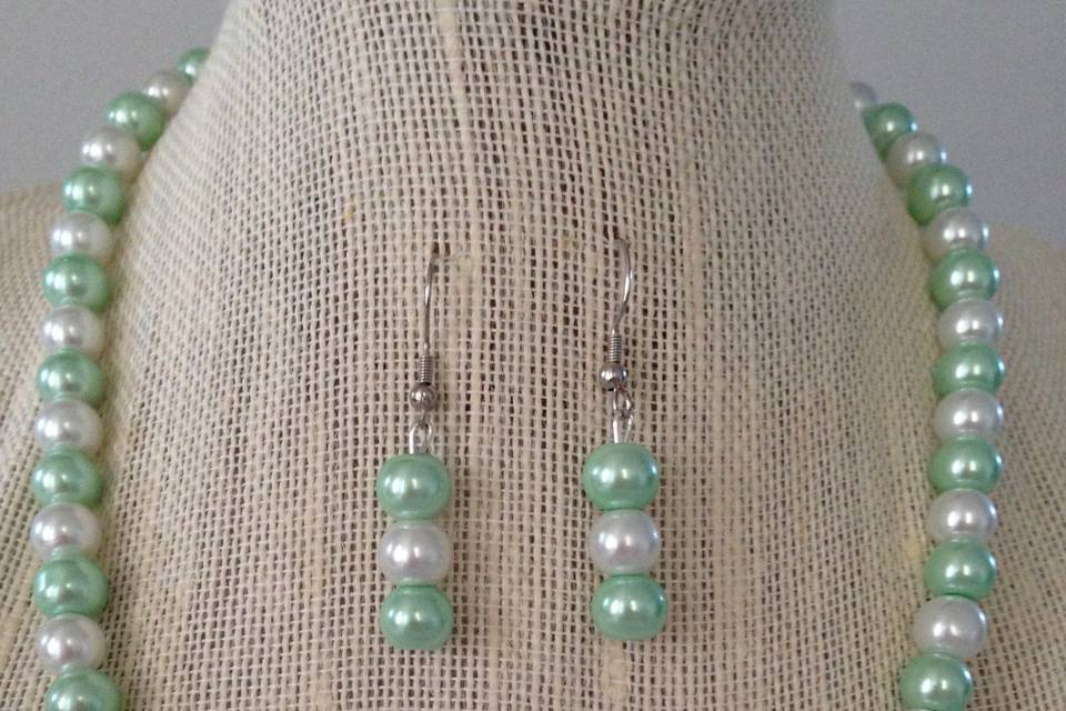 Seafoam Green, Mint Green Pearl Necklace Set
