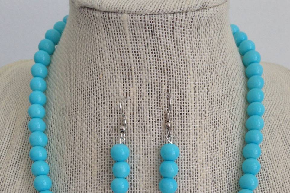 Sky Blue Pearl Necklace Set