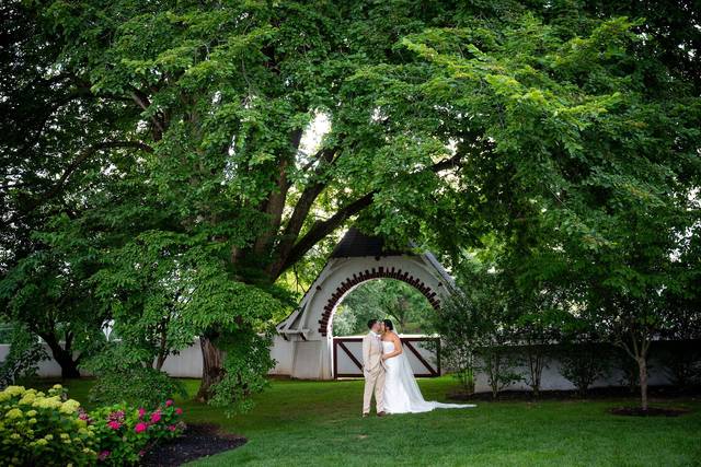 Normandy Farm Hotel