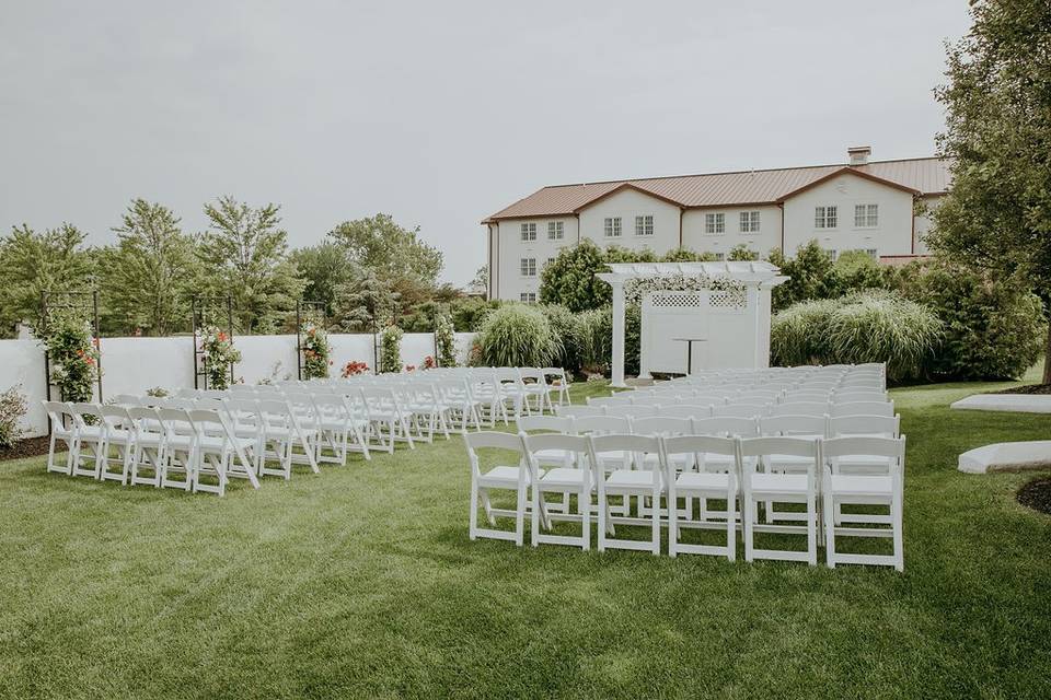 Silos Ceremony