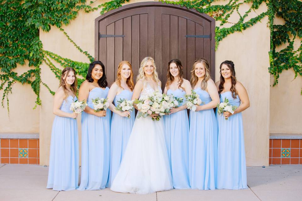 BRIDAL PARTY IN BLUE DRESSES