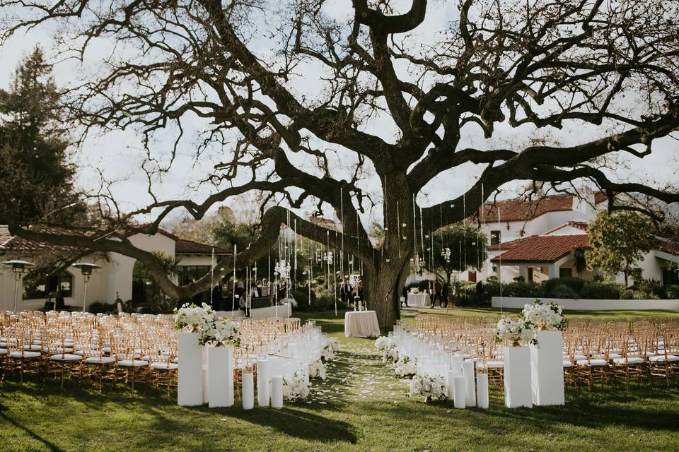 OUTDOOR CEREMONY DESIGN