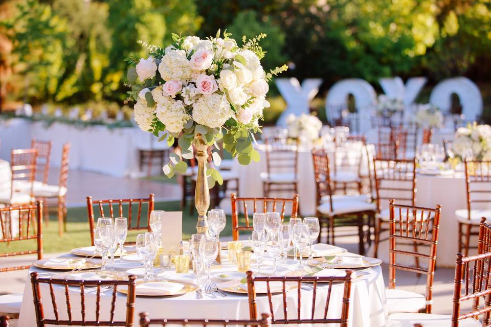 OUTDOOR WEDDING RECEPTION