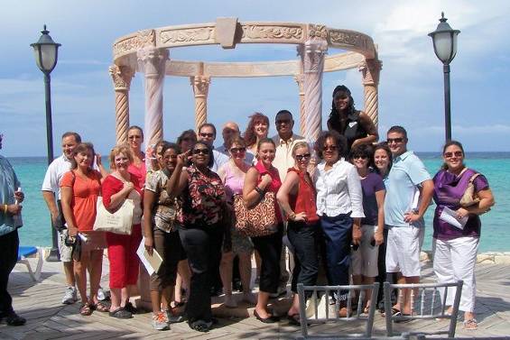 @ ceremony site w other agents. We don't just recommend places, we see them 1st hand!
Dunn's River Sandals