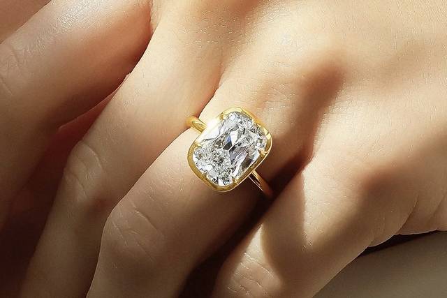 Cushion Cut Engagement Ring