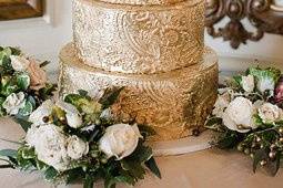 Gold cake