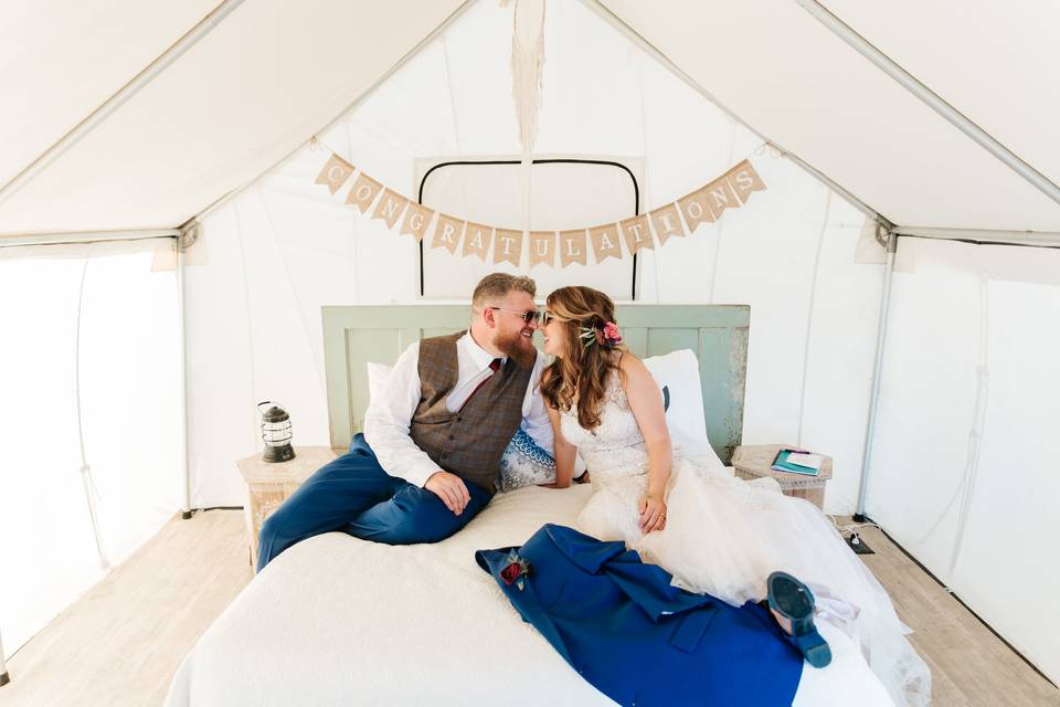 Honeymoon tent