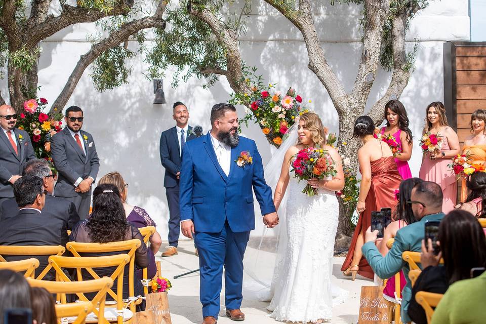 Bride & Groom Ceremony