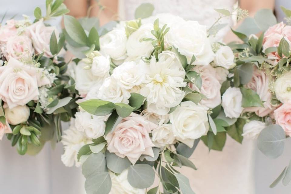 White bouquet