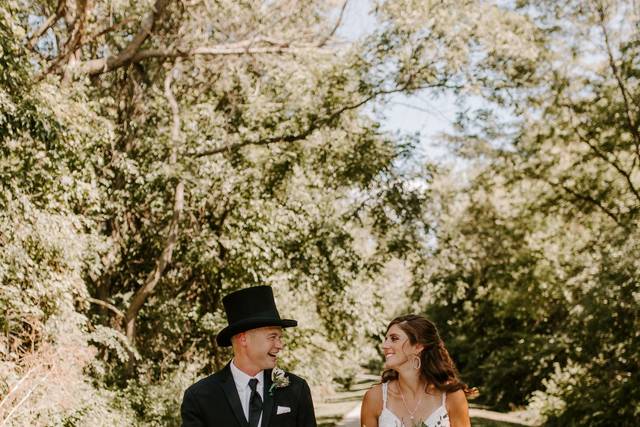 Holding hands - Anjali Nooka Photography