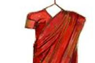 A kimono and sari / saree wedding dress sketch is ideal to show off the detail of a traditional Indian wedding dress. www.MyDreamlines.com