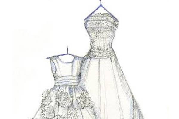 Floral Dress Sketch Stock Illustrations – 3,133 Floral Dress Sketch Stock  Illustrations, Vectors & Clipart - Dreamstime