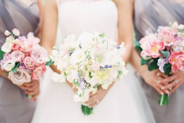 Wedding flower bouquet