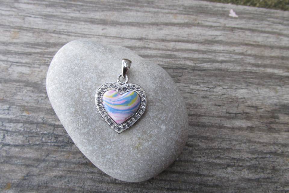 Heart pendant