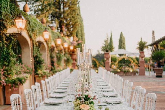 Fab table setting