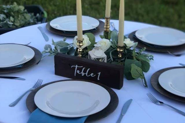 Simple Table Scapes