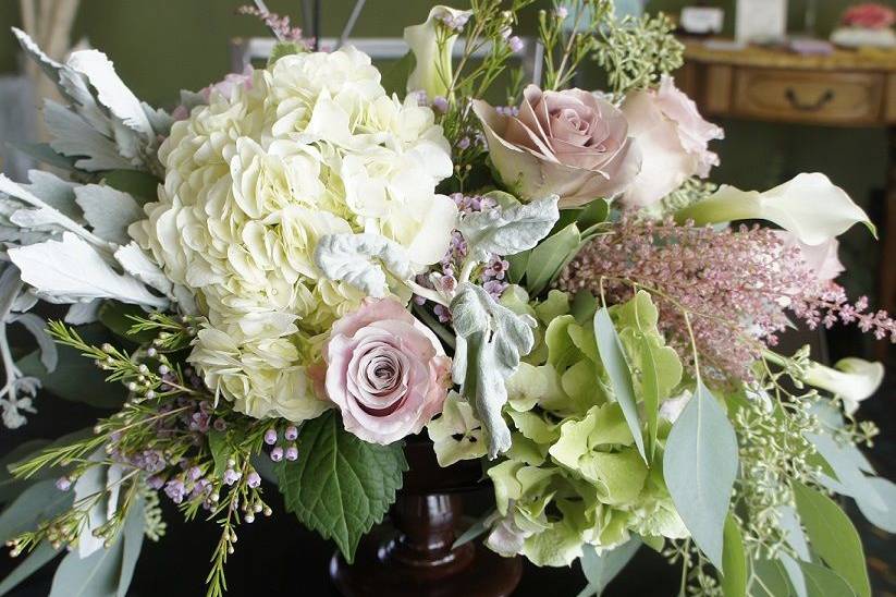 Light colored flowers