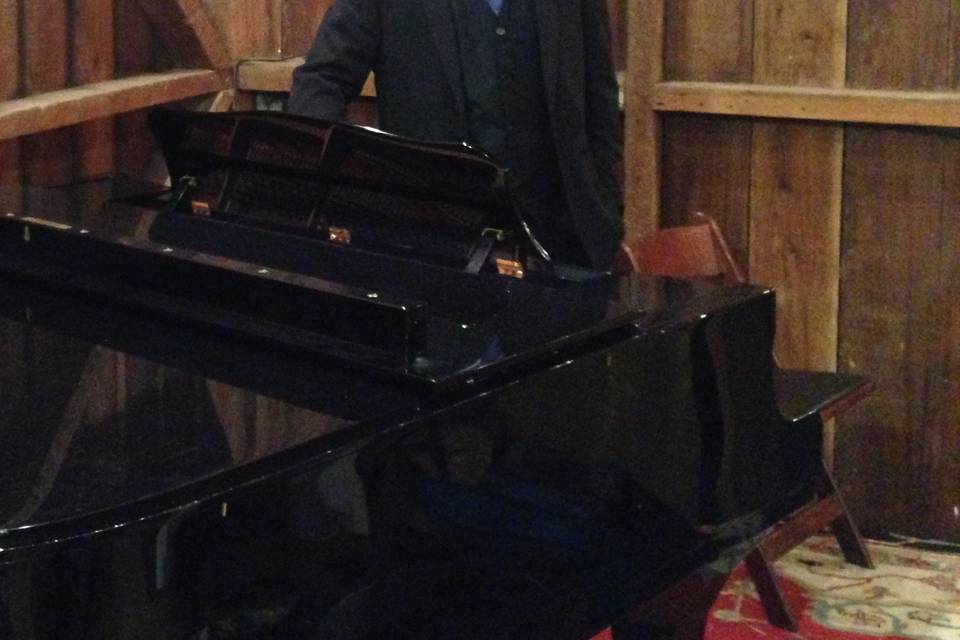 Noam Eisen - Wedding Pianist, Singer