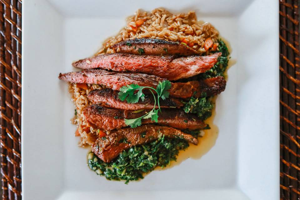 Flank, cilantro and oat pilaf