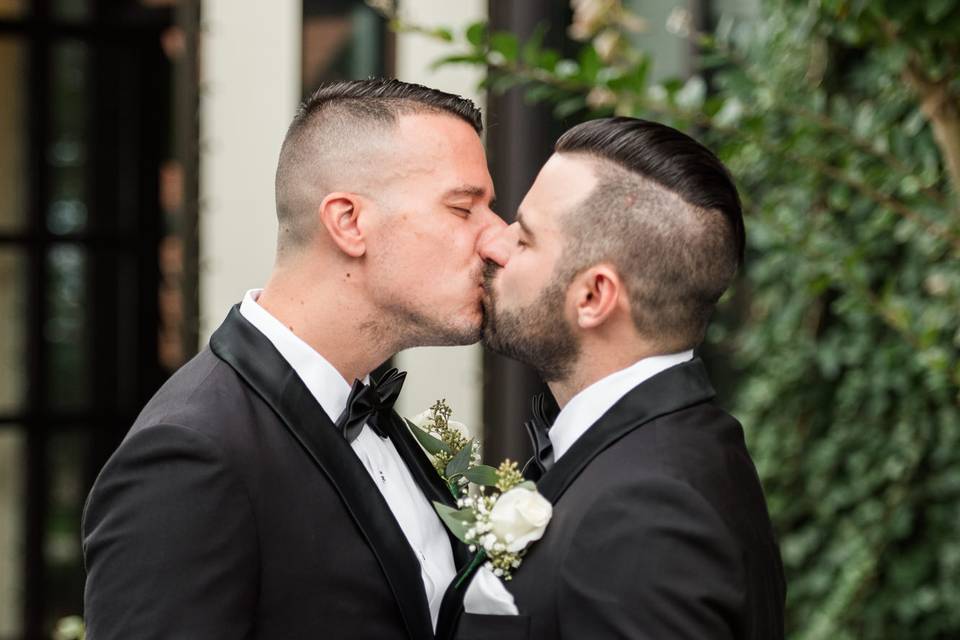New Jersey Wedding DJ + Photo