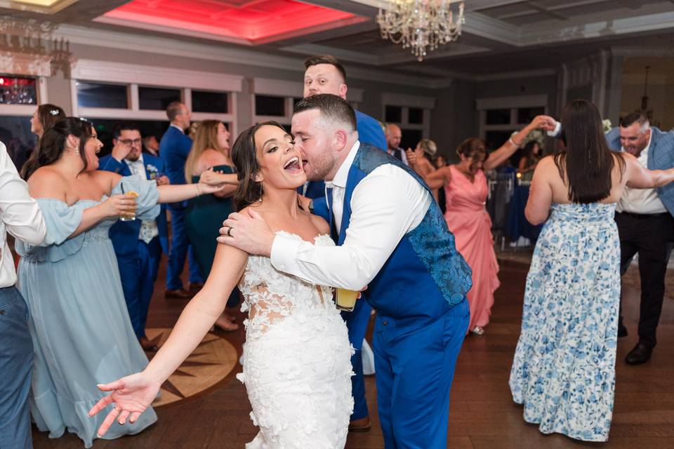 New Jersey Wedding DJ + Photo
