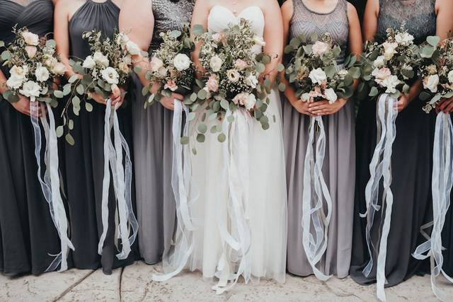 Matching bouquets