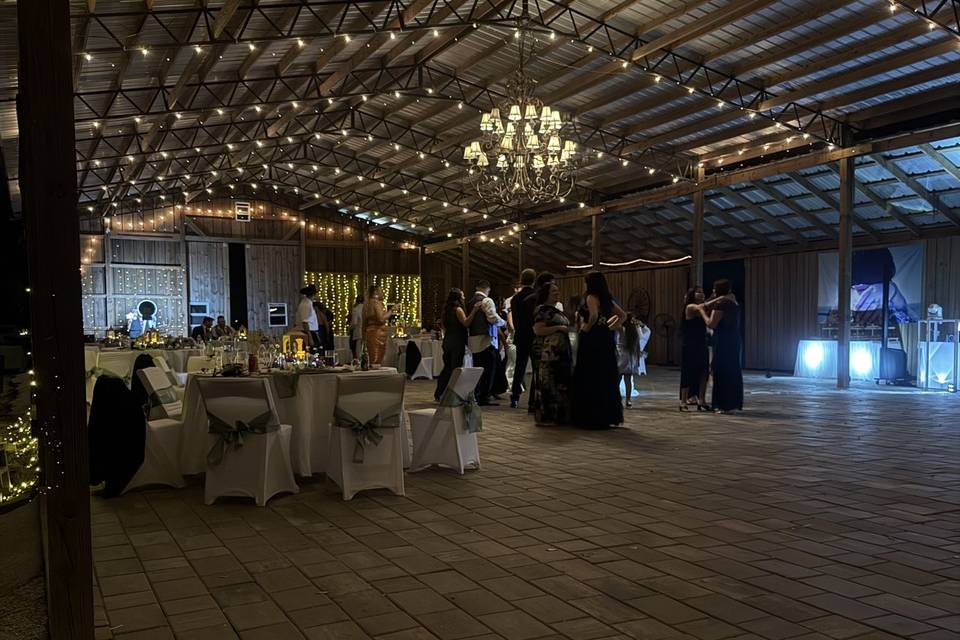 Court Langley Ranch