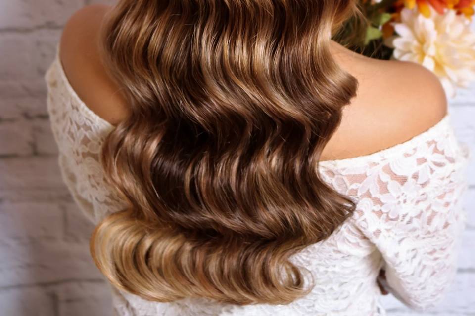 Glam waves