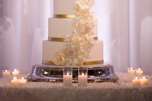 Multiple layered wedding cake