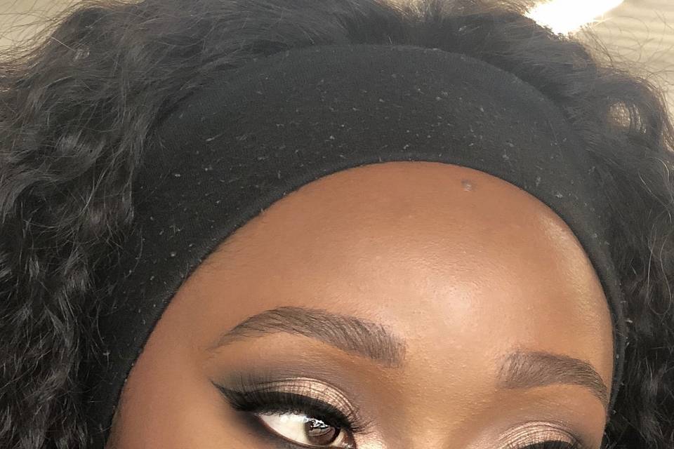 Deep Smoky Glam