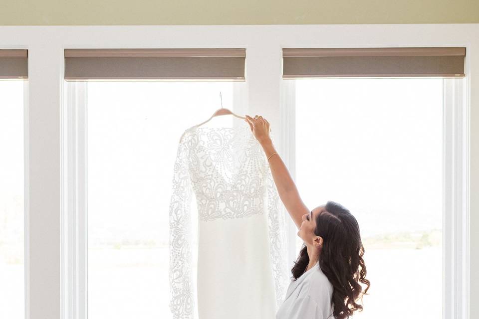 Perfect bridal waves