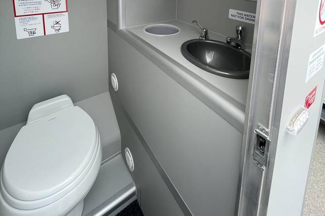 VIP Single Stall Interior 2