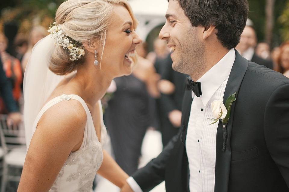 First dance with a kiss