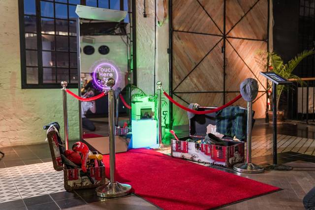 Mirror X Photo Booth!