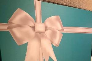 Blue bow background