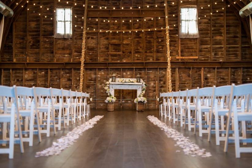 Wedding decorations for the aisle