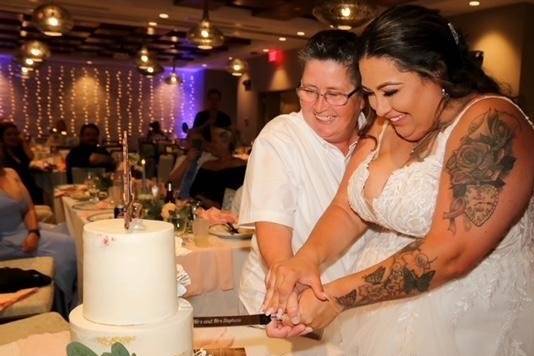 Cake cutting