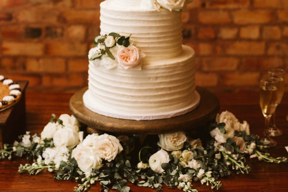 Flower cake decor