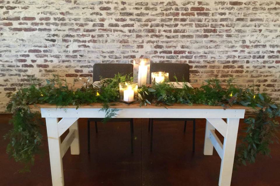 Farmhouse Sweetheart Table