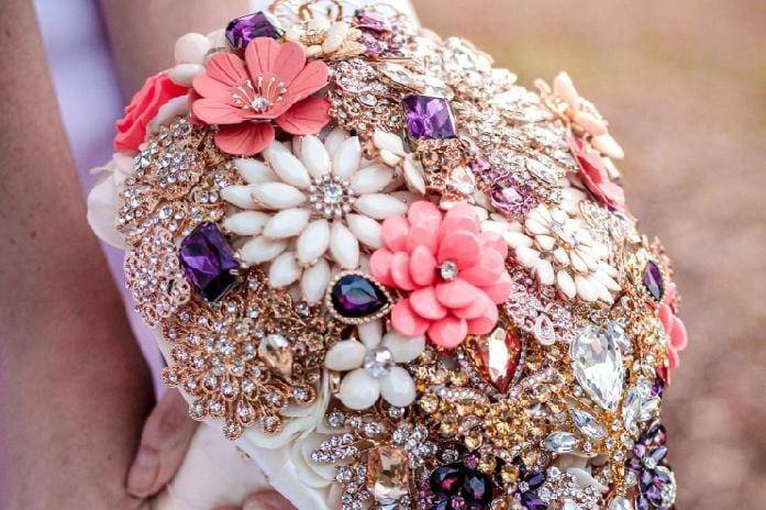 Cascading Brooch Bouquet