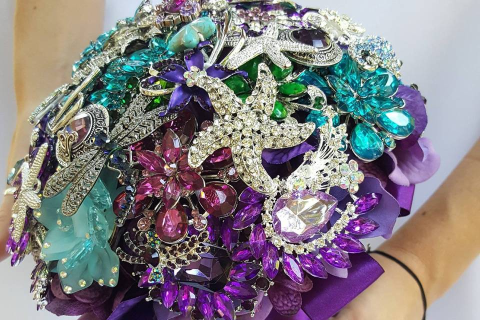 Wrist jeweled corsages