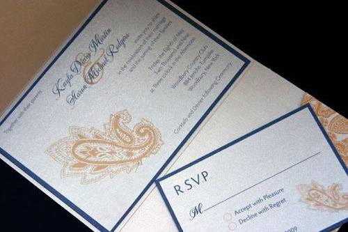 Envelopment Pocket Invitation w/Paisley Design